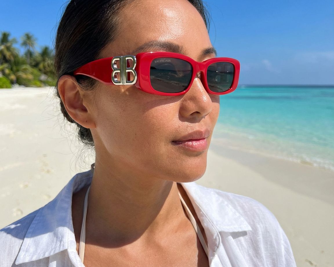 Balenciaga BB0096S 015 51-18 Rouge  vue 360 degr&eacute;s 5