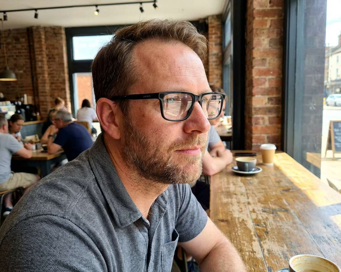 Lacoste L2946 001 55-16 Noir  autre vue