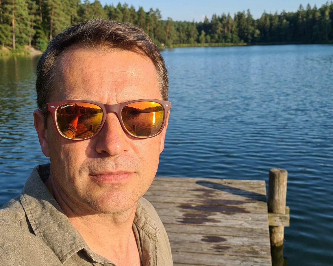 Montana MS-10 D 53-19 Bordeaux Cristal autre vue