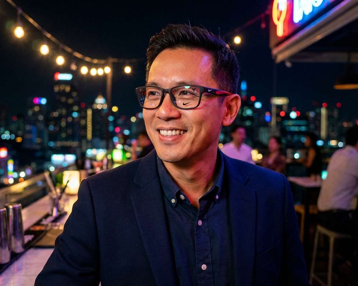 Nike 5038 006 50-14 Noir Rouge autre vue