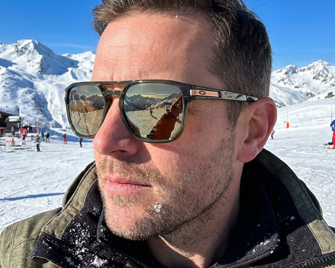 Oakley OO9436 943603 54-18 Vert  vue 360 degr&eacute;s 15