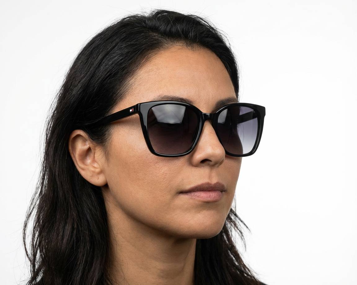 Tommy Hilfiger TH-2226-S 807/9O 54-18 Noir  vue 360 degr&eacute;s 6