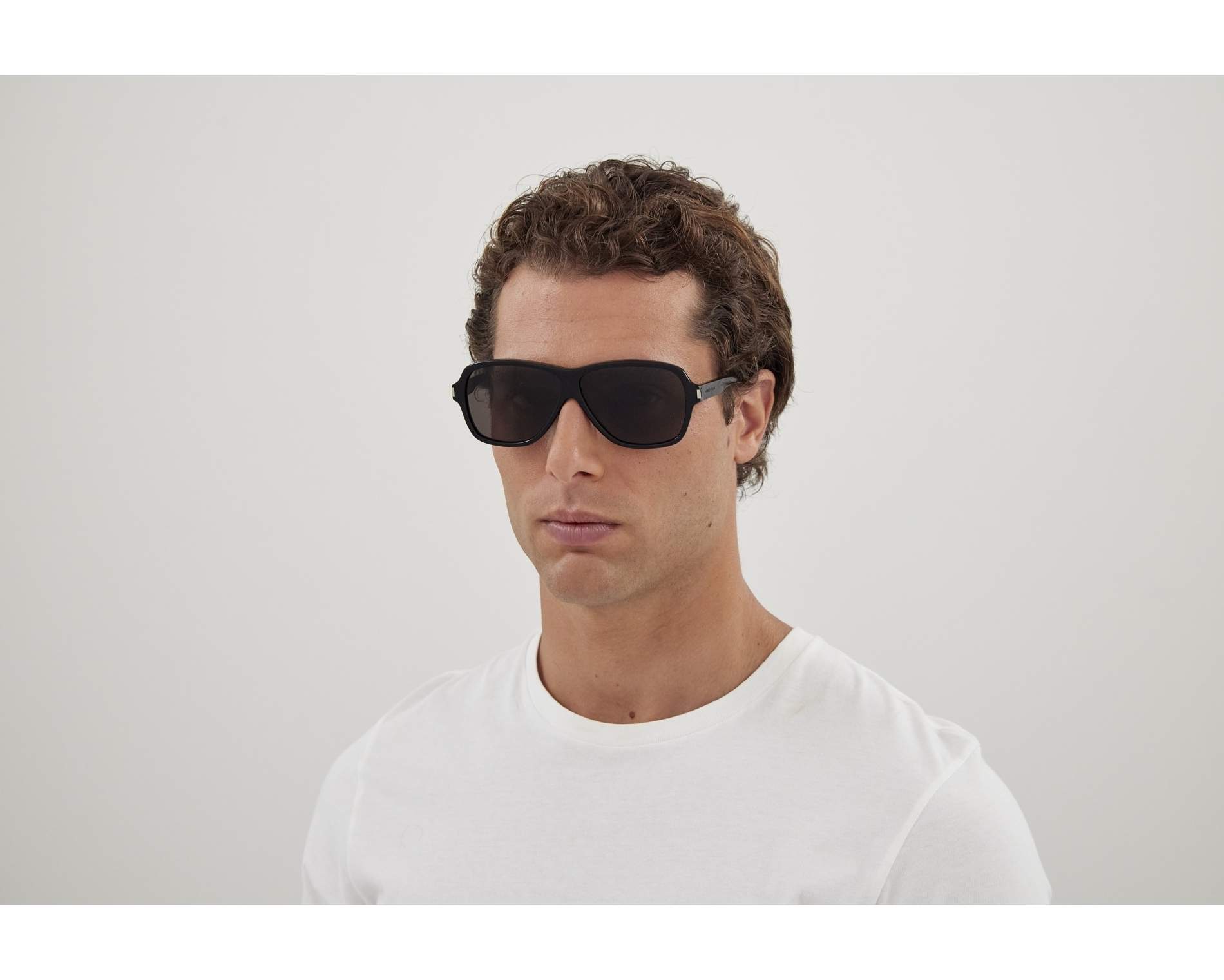 Yves Saint Laurent SL-609-CAROLYN 001 62-10 Noir  vue de face